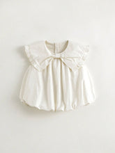Young Girls" Sweet And Lovely Bowknot & Lace Sleeveless Ruffle Neck Blouse For Summer